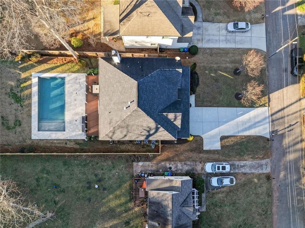 1311 Conway Road Decatur, GA 30030 - Photo 6 of 49 a front view of a house with garden