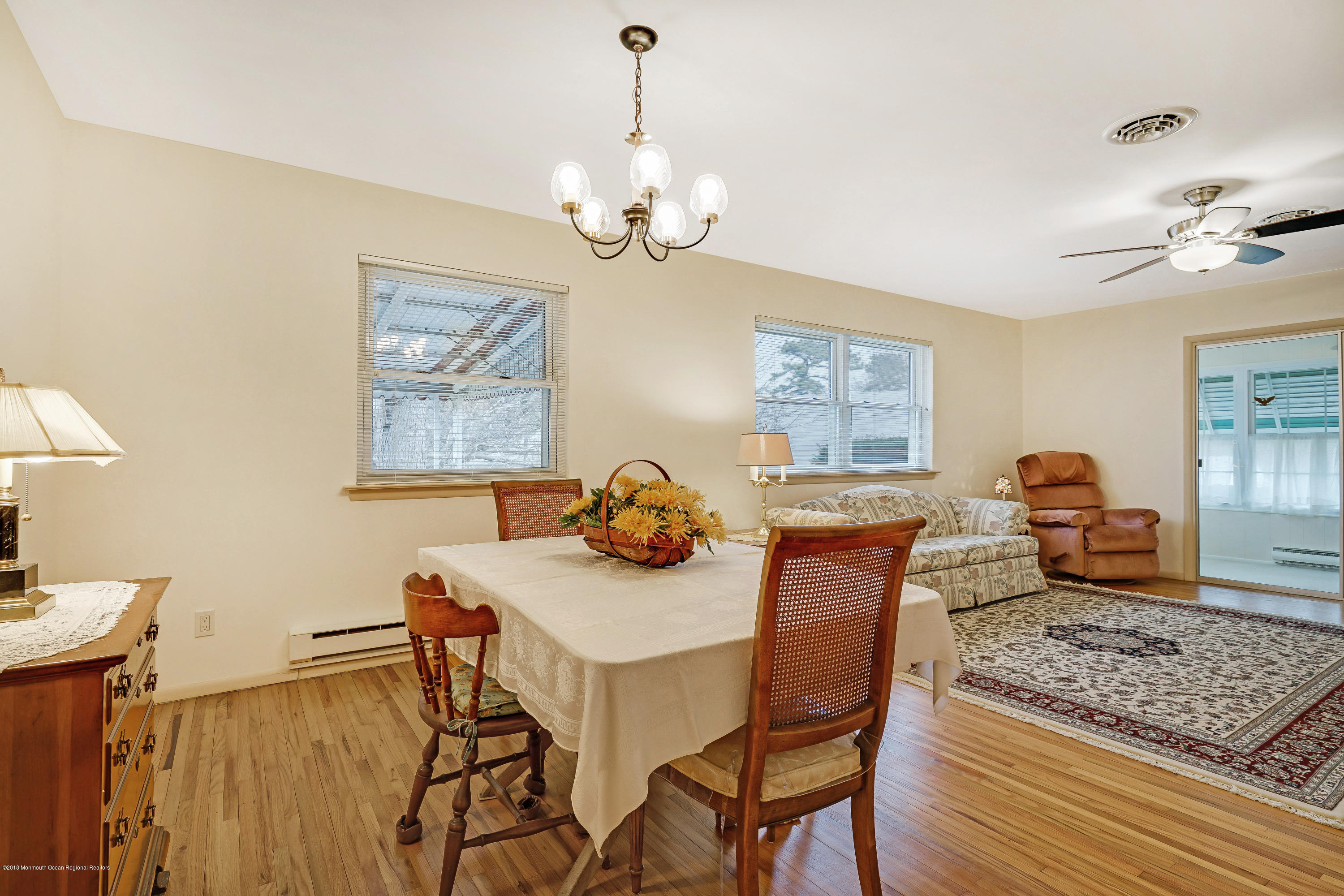 124 Tulip Court, Unit B Whiting, NJ 08759 - Photo 16 of 30 124 Tulip Ct Manchester-print-016-21-Liv