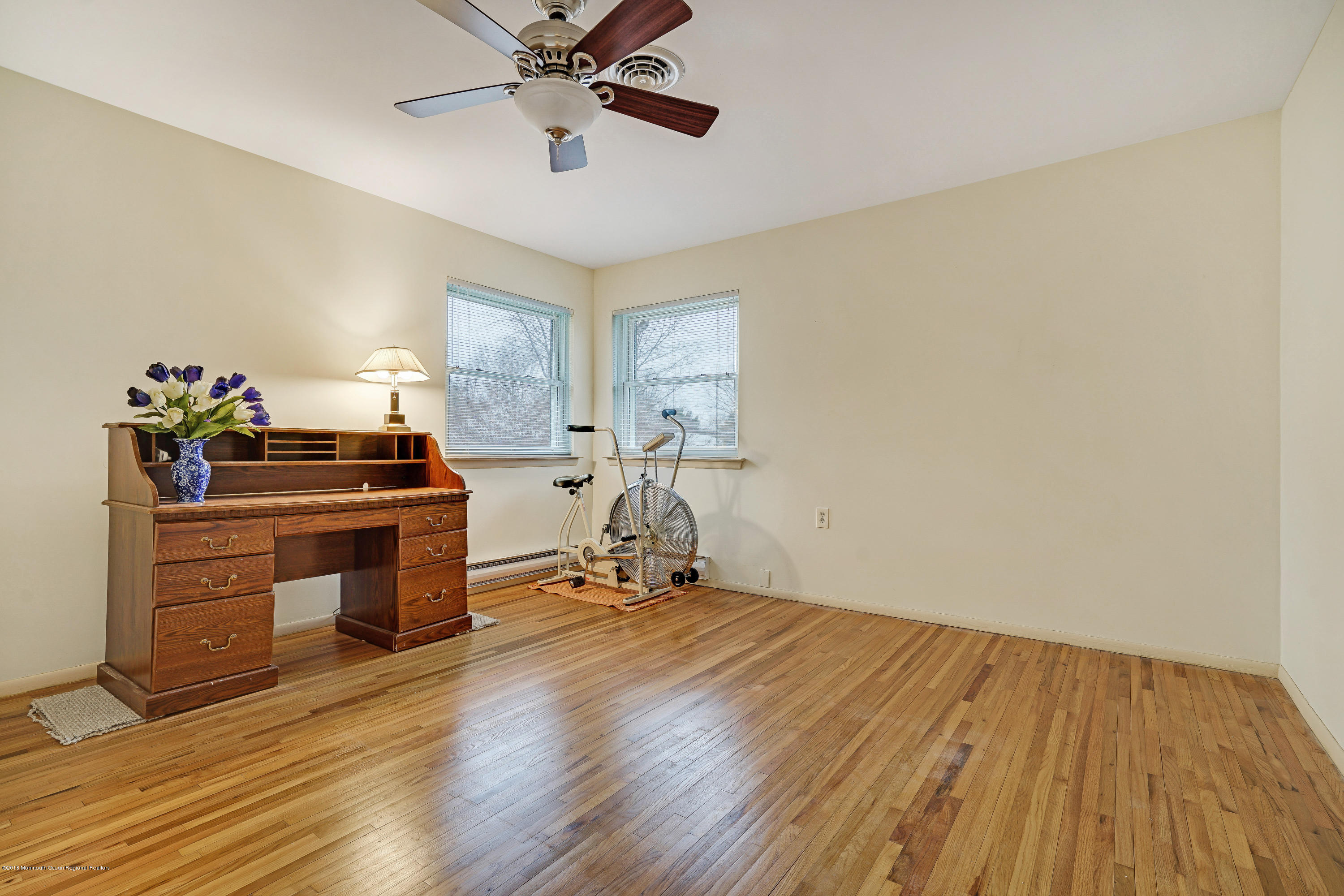 124 Tulip Court, Unit B Whiting, NJ 08759 - Photo 23 of 30 124 Tulip Ct Manchester-print-023-16-Bed