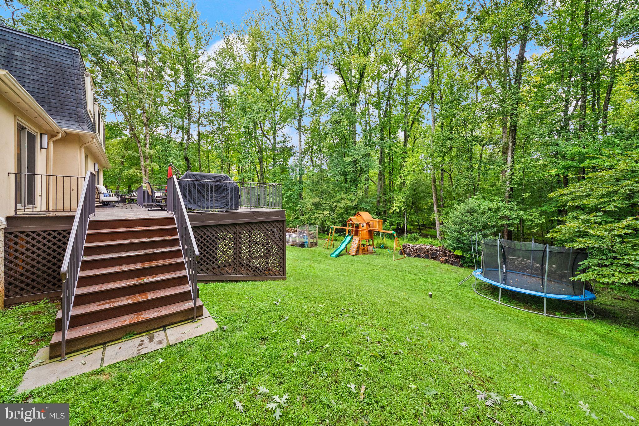 1716 Besley Road Vienna, VA 22182 - Photo 44 of 48 Large backyard