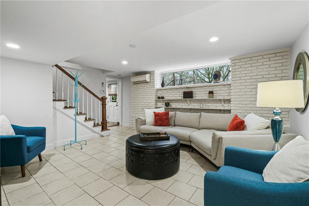 2262 Ridgedale Road Northeast Atlanta, GA 30317 - Photo 36 of 51 Gallery Image 36