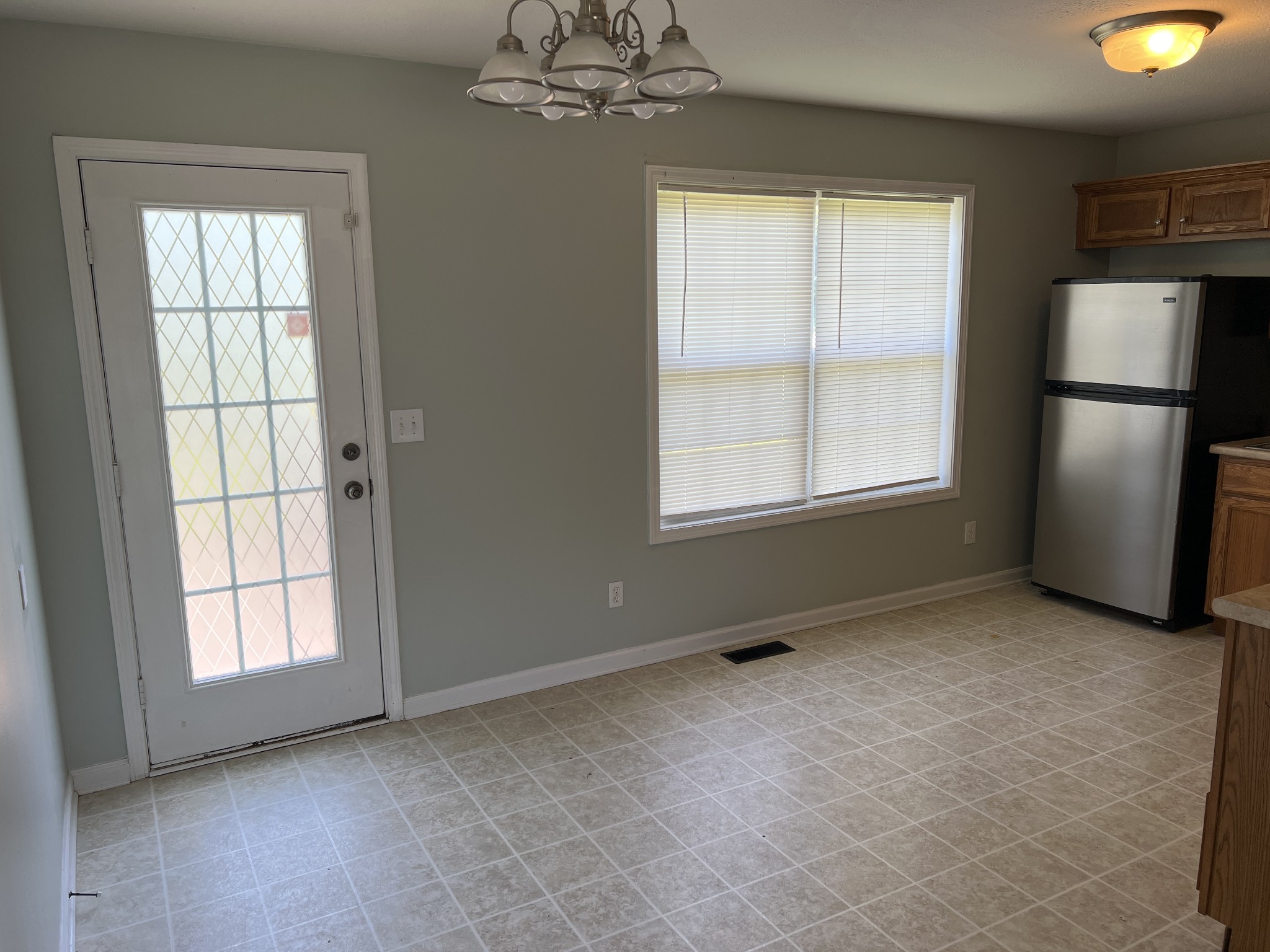2839 Rome Lane Clarksville, TN 37040 - Photo 4 of 14 Gallery Image 4