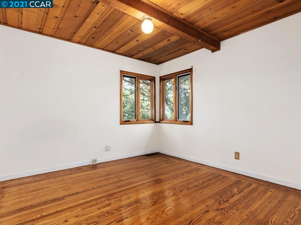 919 Janet Lane Lafayette, CA 94549 - Photo 17 of 31 a view of empty room with wooden floor and fan