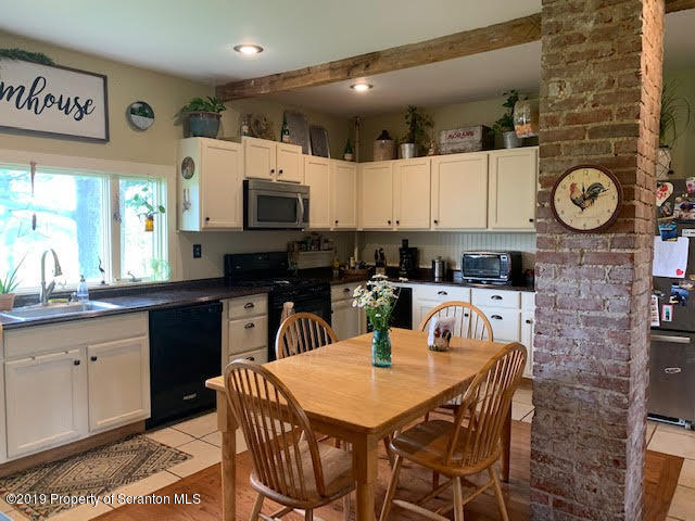 133 Gumaer Road Factoryville, PA 18419 - Photo 4 of 15 Gallery Image 4