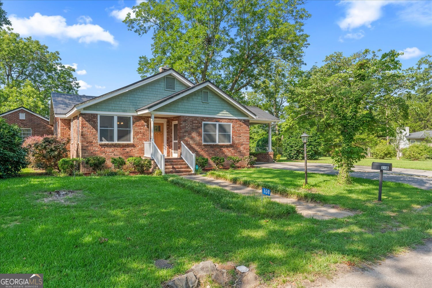 108 Springdale Drive Washington, GA 30673 - Photo 2 of 29