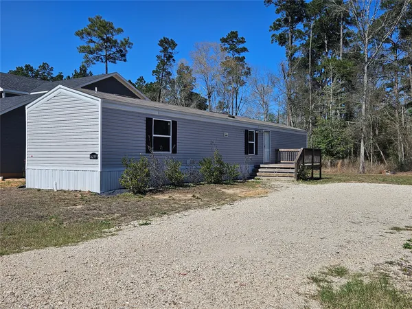 $1,200 | 16299 Crockett Martin Ests Drive, Conroe, TX 77306