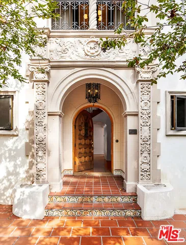a view of a door of the house
