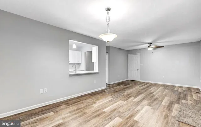 $2,350 | 3629 10th Street, North Beach, MD 20714