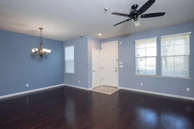 $359,000 | 588 Cutting Horse Drive, Unit 164, Oakdale, CA 95361