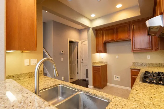 $359,000 | 588 Cutting Horse Drive, Unit 164, Oakdale, CA 95361