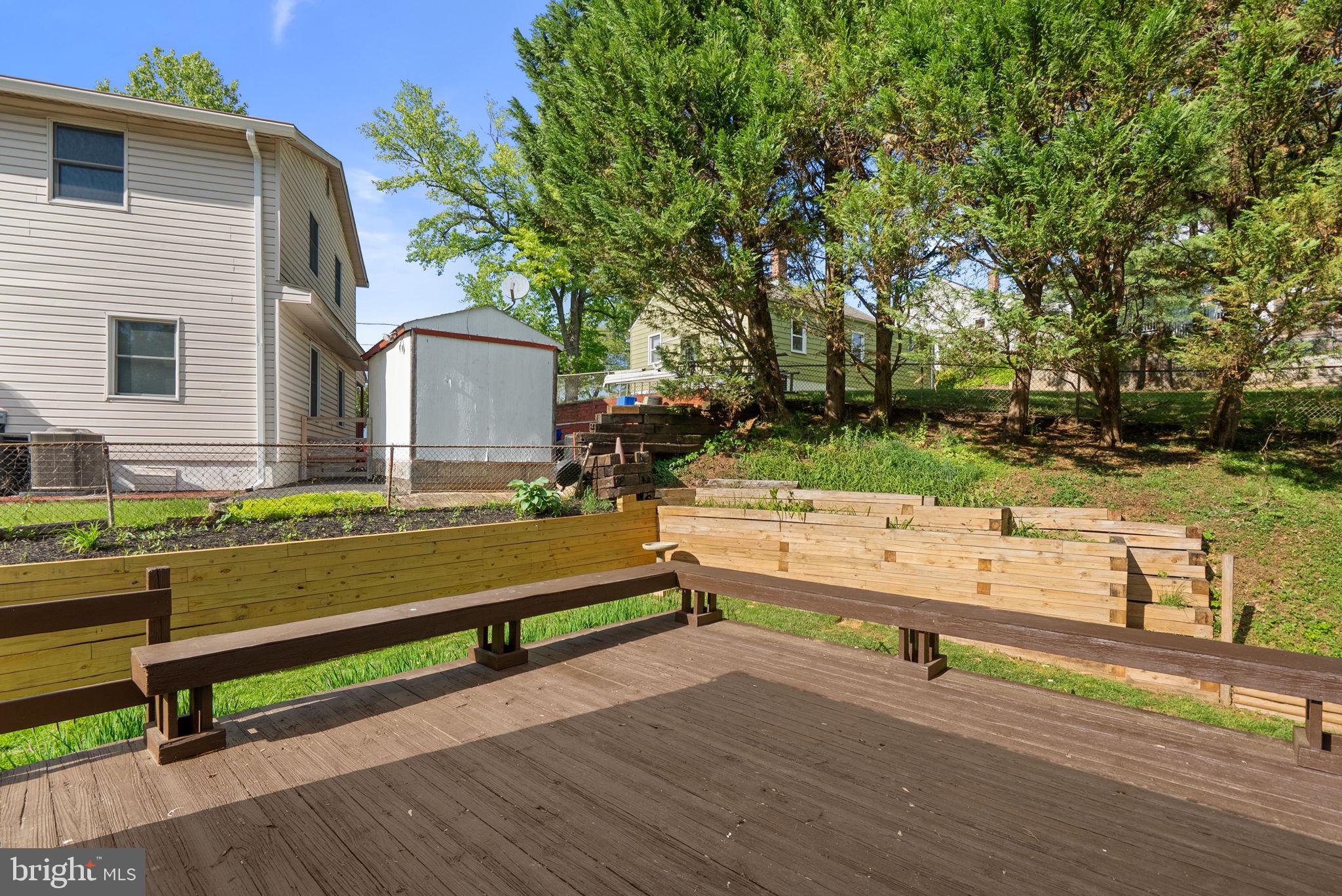 11905 Dewey Road Silver Spring, MD 20906 - Photo 25 of 31 Patio