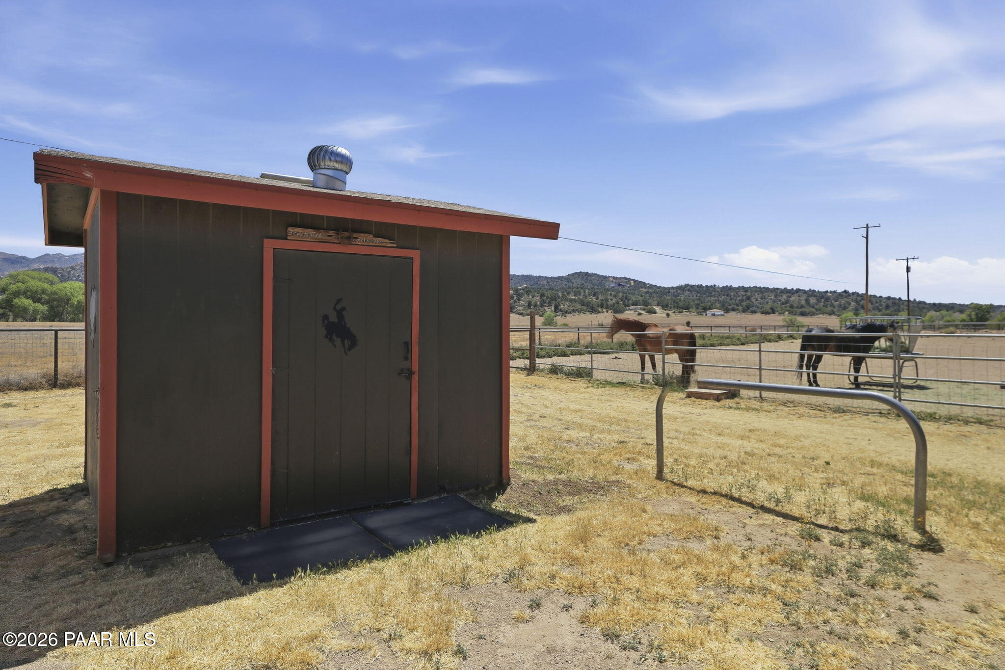 5275 West Stazenski Road Prescott, AZ 86305 - Photo 50 of 64 50-Barn (2)