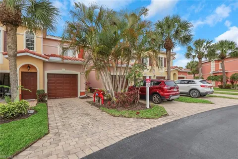 $264,900 | 10121 Villagio Palms Way, Unit 102, Estero, FL 33928