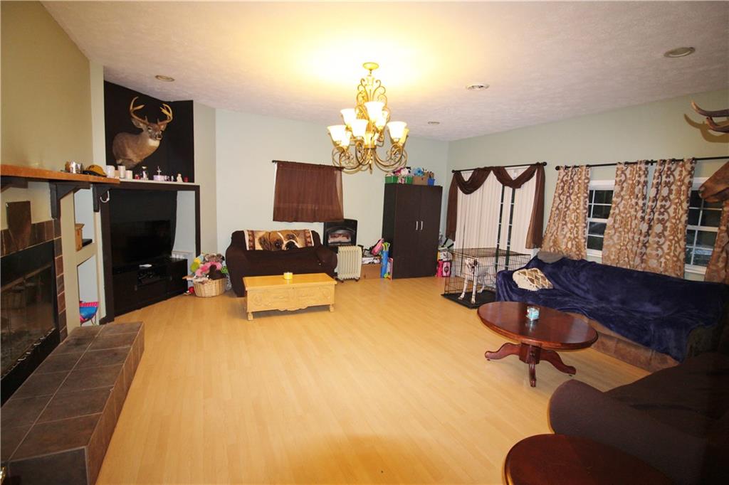 28 McClure Road Cheswick, PA 15024 - Photo 4 of 7