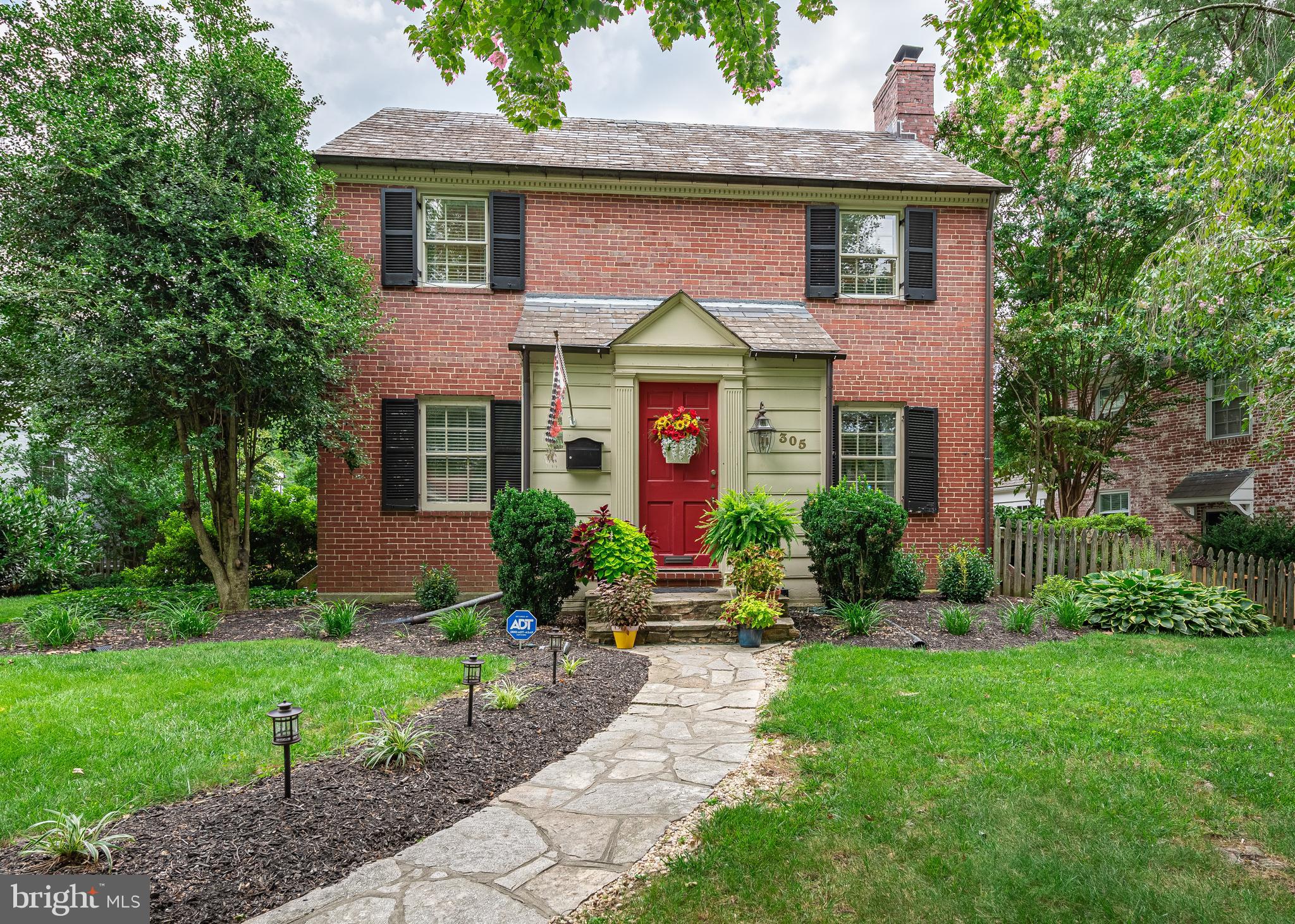305 Broadmoor Road Baltimore, MD 21212 - Photo 1 of 39