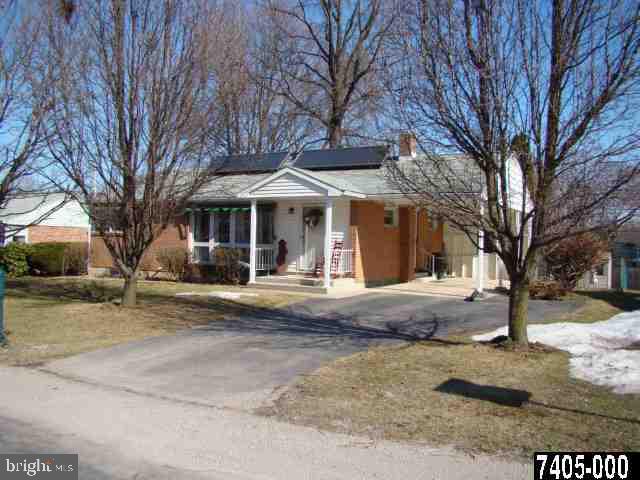 2461 Cambridge Road York, PA 17402 - Photo 1 of 1 Gallery Image 1