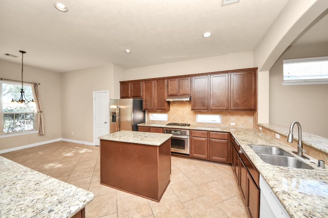 25006 Florina Ranch Drive Katy, TX 77494 - Photo 11 of 48