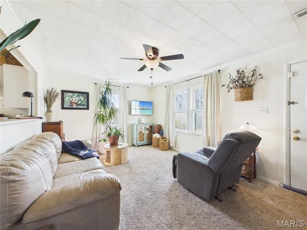 $92,500 | 949 West Harper Street, Poplar Bluff, MO 63901