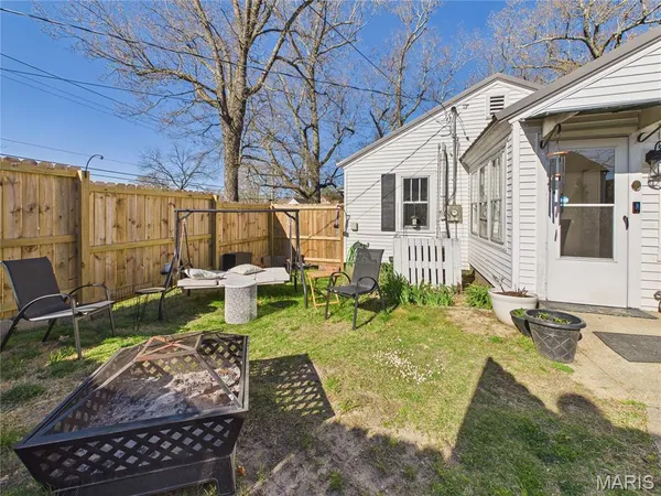 $92,500 | 949 West Harper Street, Poplar Bluff, MO 63901