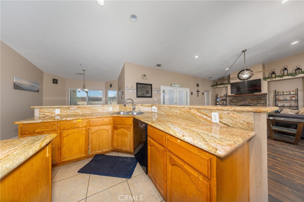 11671 Desert View Road Pinon Hills, CA 92372 - Photo 21 of 52