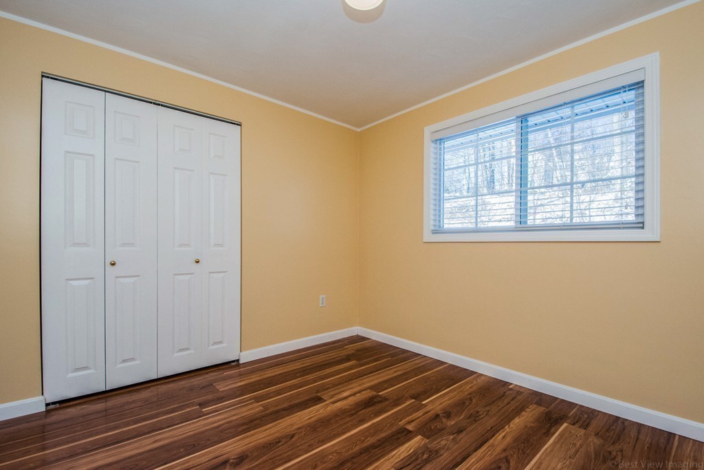 65 Barry Road Worcester, MA 01609 - Photo 18 of 22 Gallery Image 18