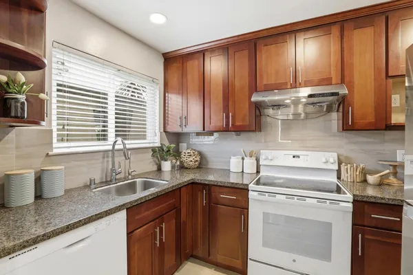 $699,000 | 830 Quince Avenue, Unit 46, Santa Clara, CA 95051