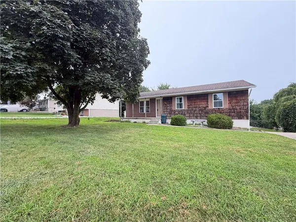 $219,999 | 5314 South 16th Terrace, St. Joseph, MO 64504