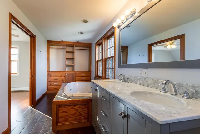 $3,400 | 4 Pheasant Court, York, ME 03909