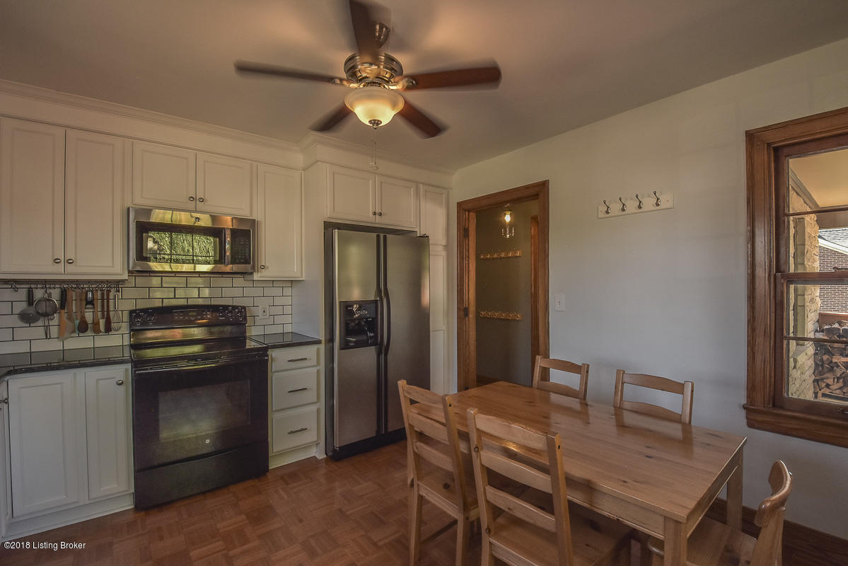 908 Perryman Road Louisville, KY 40207 - Photo 23 of 37 _-15