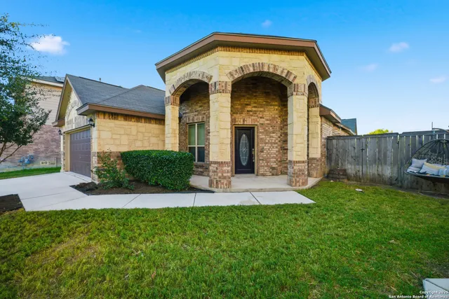 $369,999 | 9502 Bricewood Tree, San Antonio, TX 78254