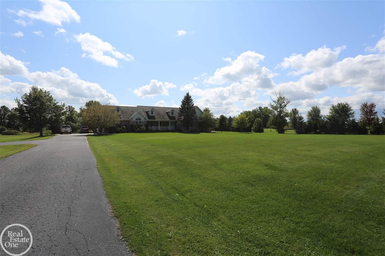 5955 Neuman Road St. Clair, MI 48079 - Photo 5 of 48