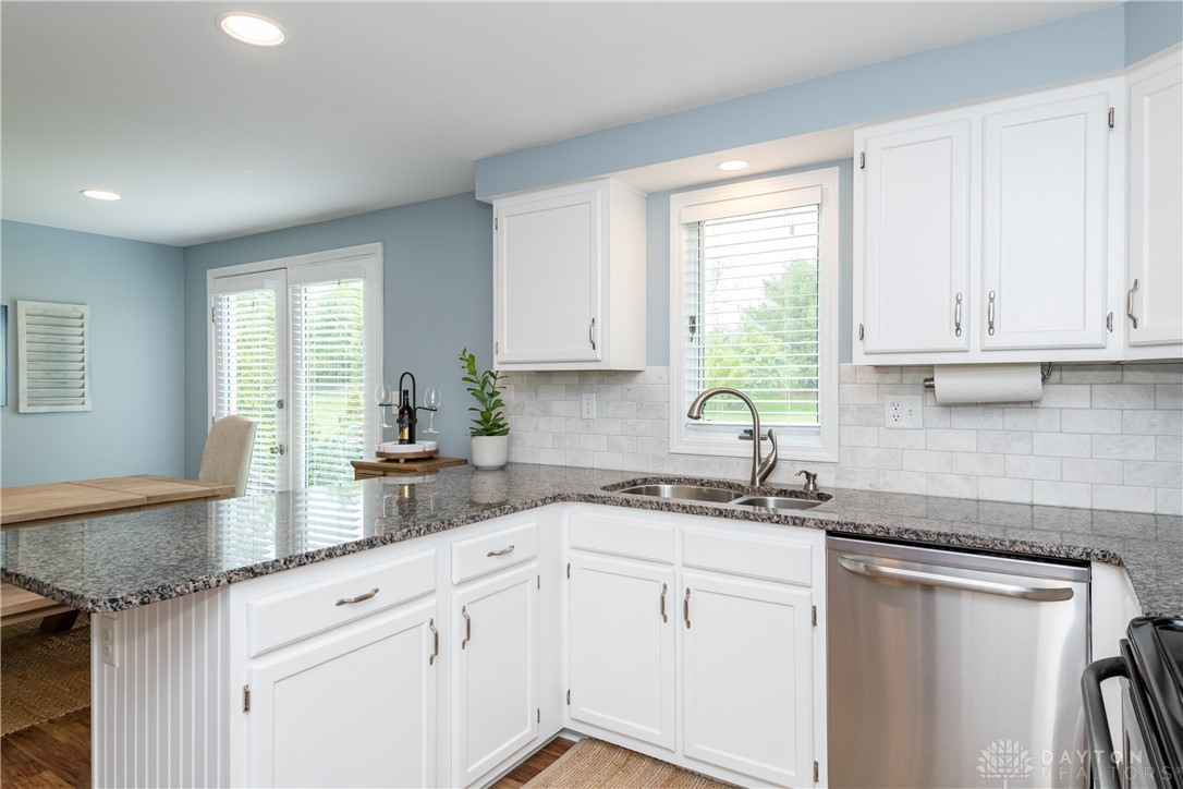 8061 Bunnell Hill Road Springboro, OH 45066 - Photo 21 of 62 Gallery Image 21