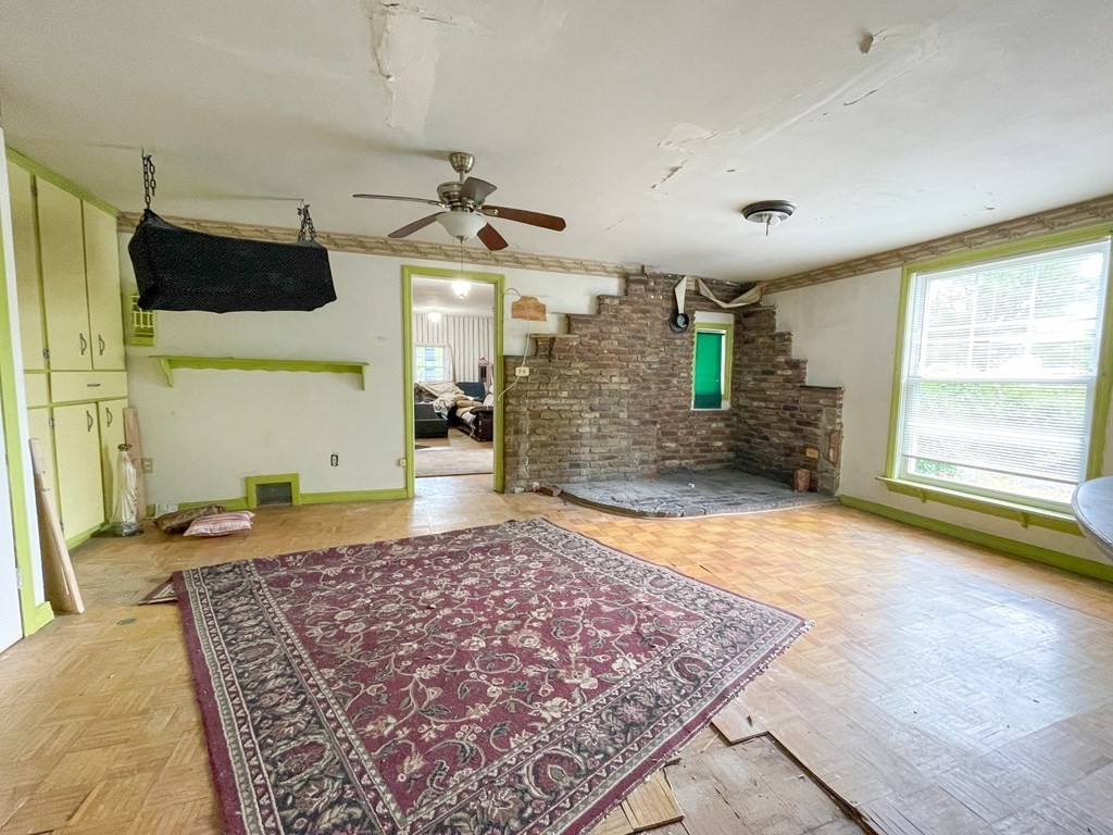 47 County Road East Freetown, MA 02717 - Photo 8 of 17 a view of a hallway with a chandelier