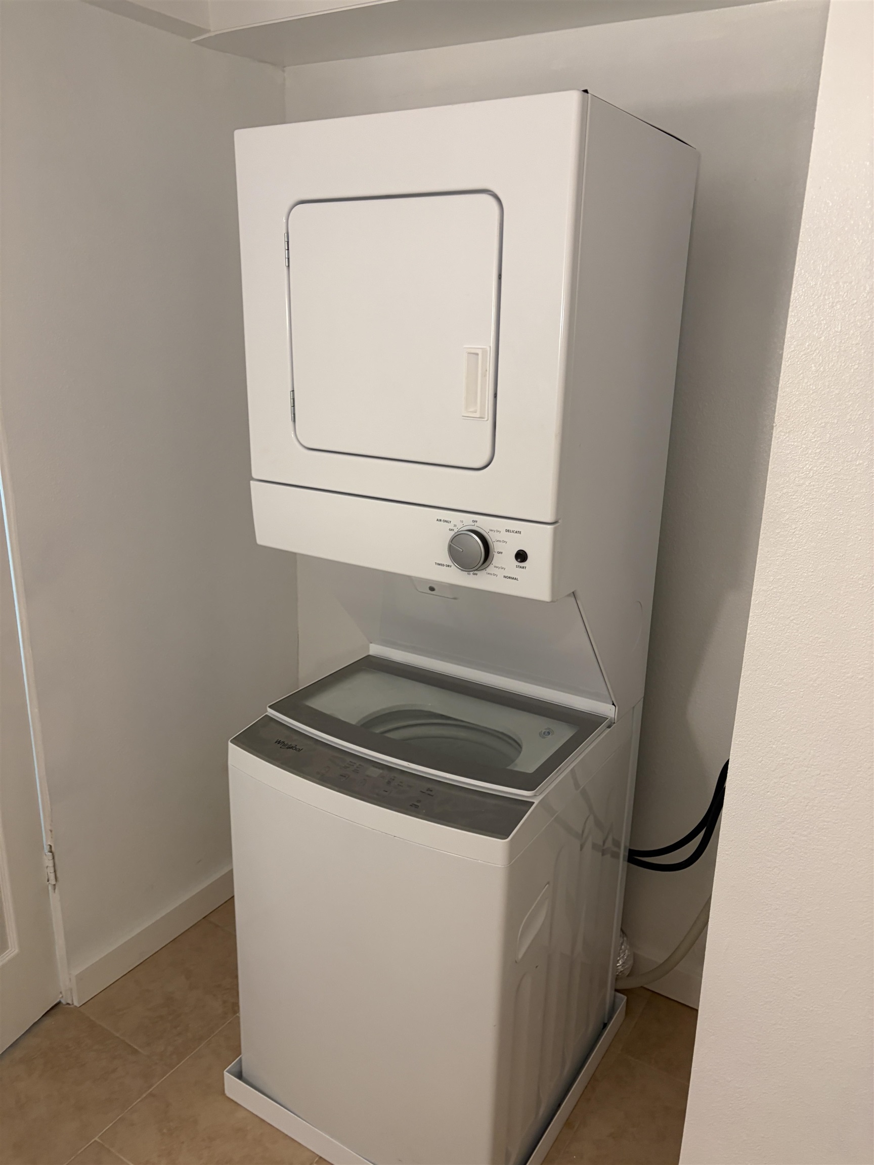 2709 Deep Forest Circle Tallahassee, FL 32310 - Photo 2 of 12