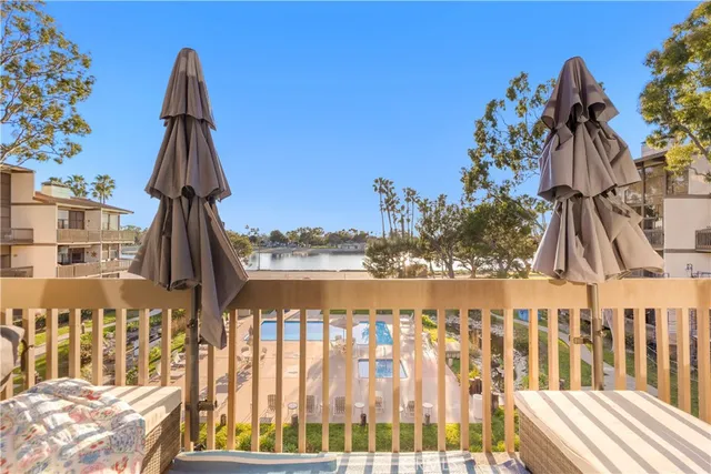 $1,299,000 | 5322 Marina Pacifica Drive, Long Beach, CA 90803