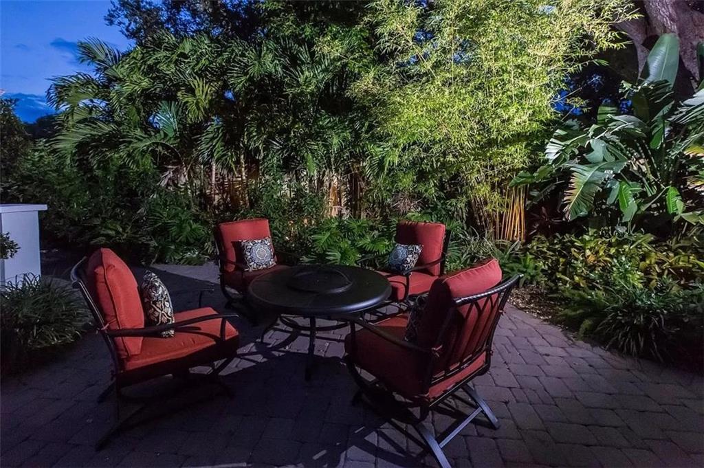 656 Fiddlewood Road Vero Beach, FL 32963 - Photo 31 of 36 Gallery Image 31