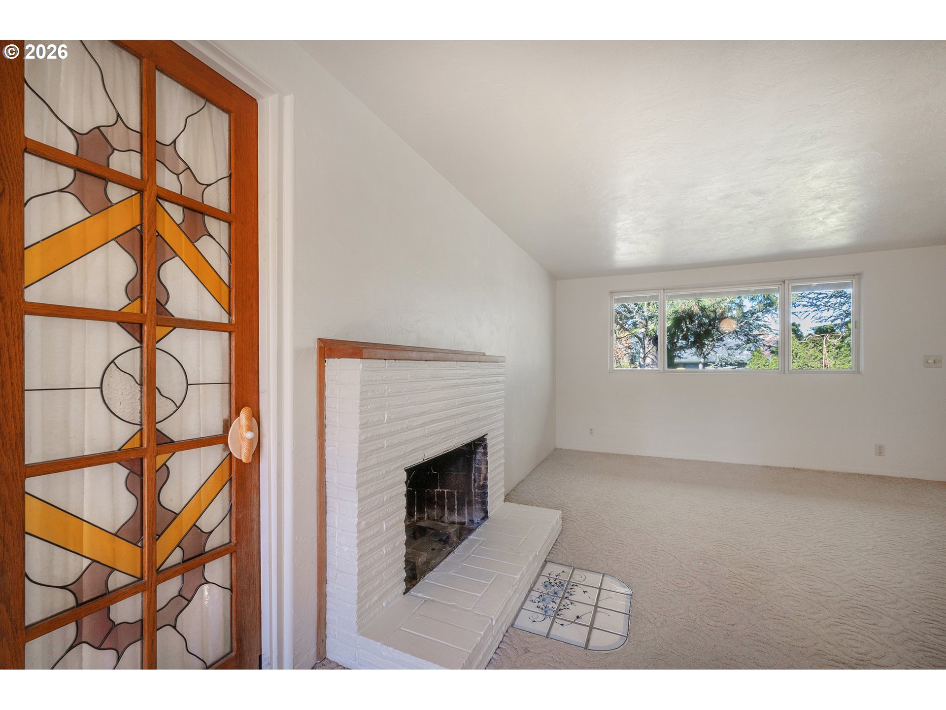 2525 Friendly Street Eugene, OR 97405 - Photo 12 of 48