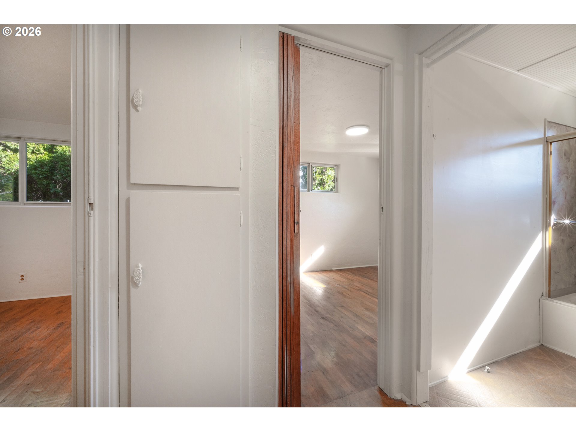 2525 Friendly Street Eugene, OR 97405 - Photo 19 of 48