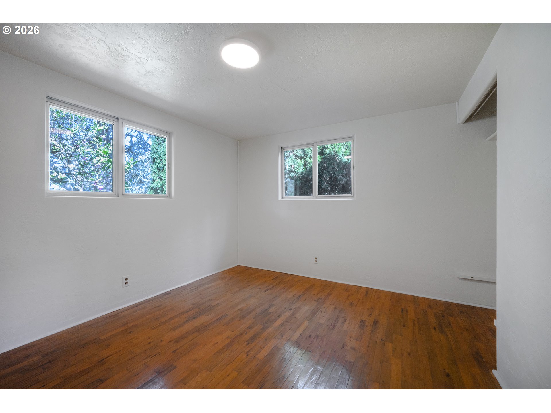 2525 Friendly Street Eugene, OR 97405 - Photo 20 of 48