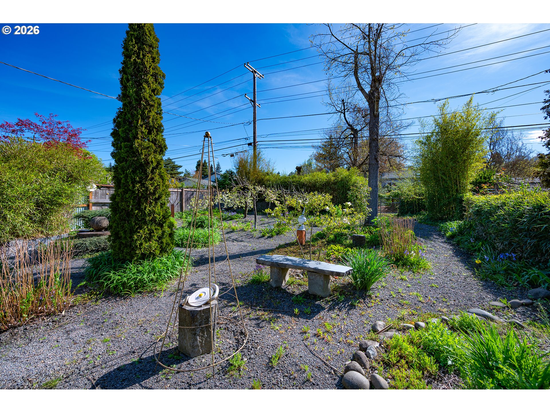 2525 Friendly Street Eugene, OR 97405 - Photo 38 of 48