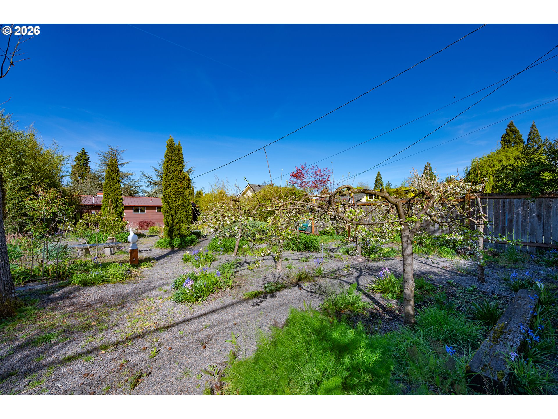 2525 Friendly Street Eugene, OR 97405 - Photo 44 of 48