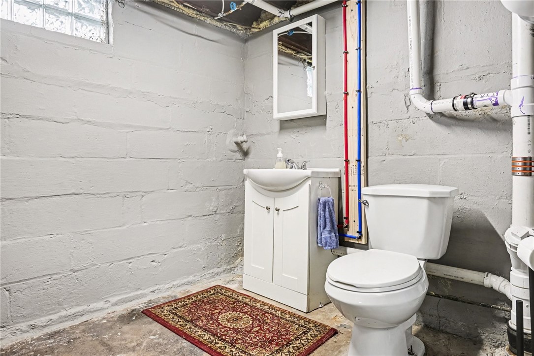193 Woodcrest Road Greece, NY 14616 - Photo 20 of 29 Gallery Image 20