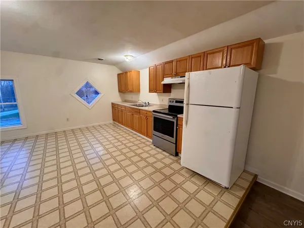 $800 | 5553 West Main Street, Unit 2, Verona, NY 13478