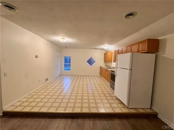 $800 | 5553 West Main Street, Unit 2, Verona, NY 13478