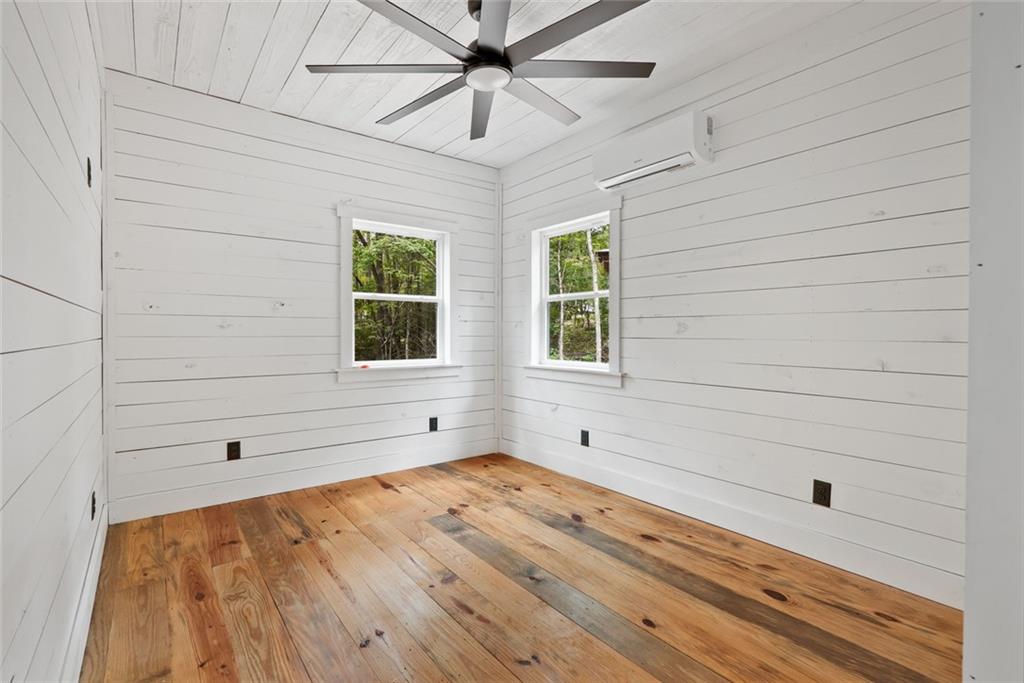 129 North Fern Cove Road Sautee Nacoochee, GA 30571 - Photo 22 of 36