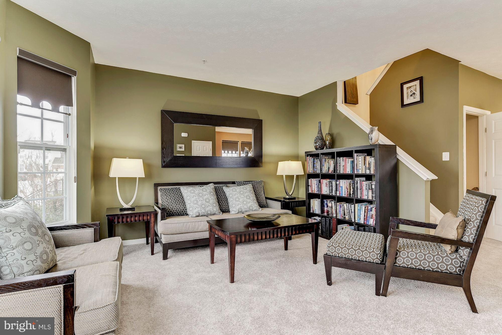 9717 Davison Road Baltimore, MD 21220 - Photo 2 of 30 Living Room