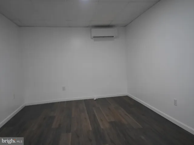 $1,000 | 720 East Main Street, Unit 1, Hegins, PA 17938