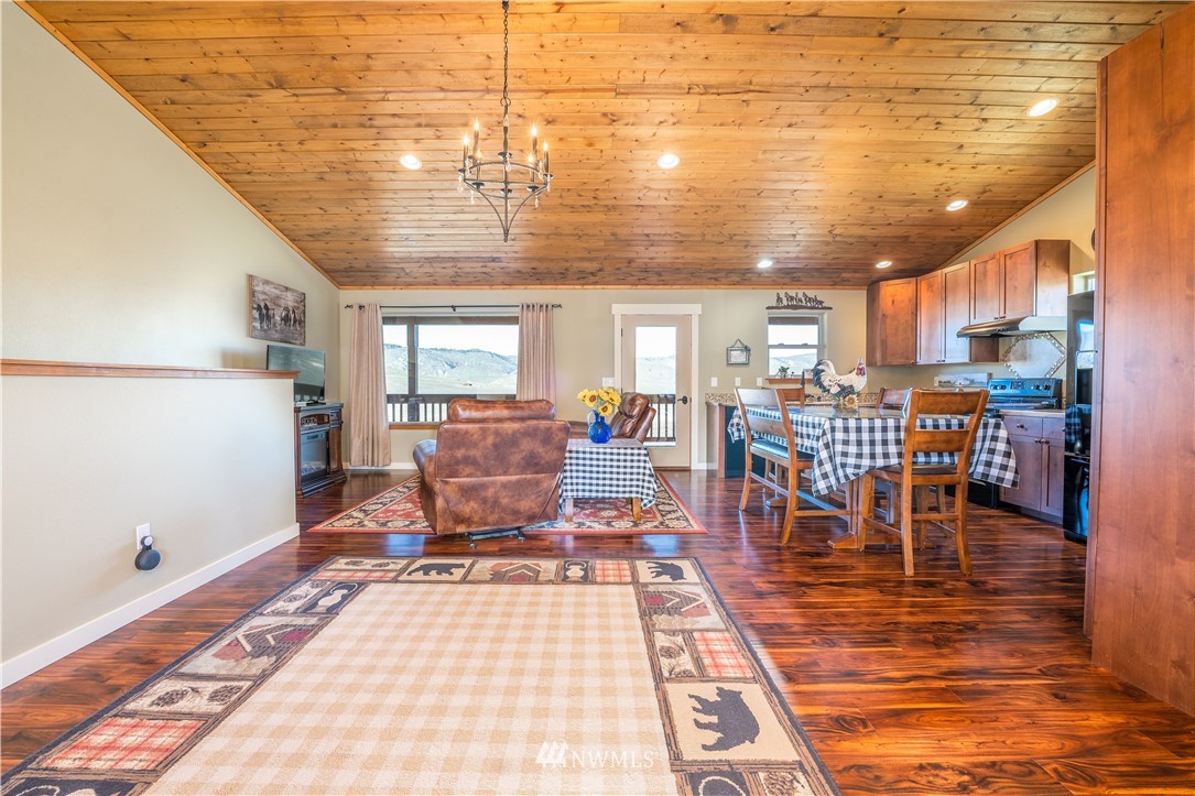 359 Plata Road Brewster, WA 98812 - Photo 3 of 39 Gallery Image 3