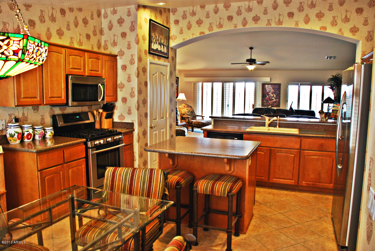 14765 Piccadilly Road Goodyear, AZ 85395 - Photo 7 of 16 Kitchen