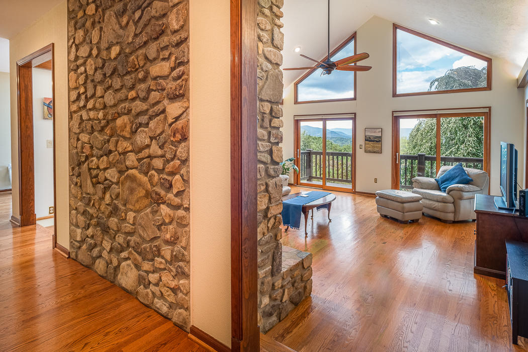 5192 Fox Ridge Road Southwest Roanoke, VA 24018 - Photo 16 of 83 Enjoy the views